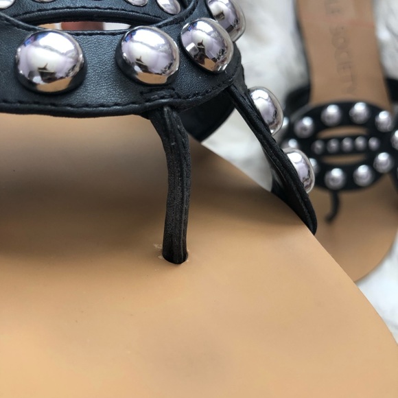 Sole Society Emmalyn Stud Thong Sandals Slides - Picture 6 of 16